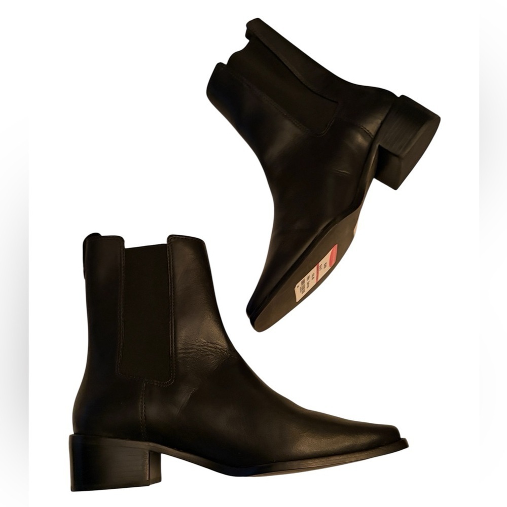 New!  Tory Burch Chelsea Leather Boots Size 9 M